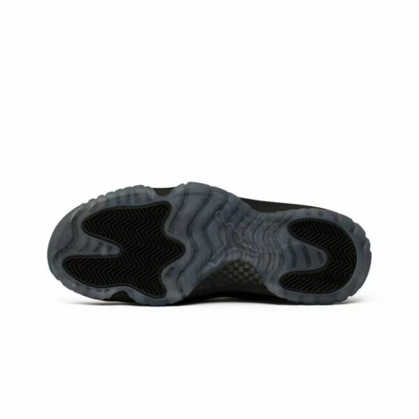 Air Jordan 11 Retro "Cap and Glow" - Зображення 3
