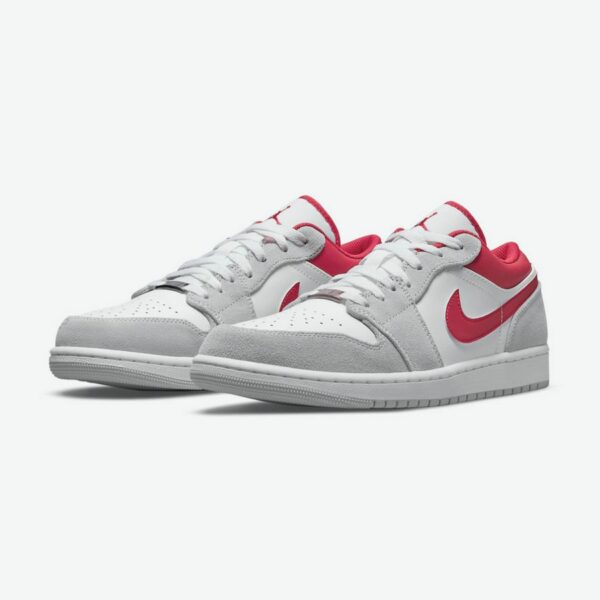 Air Jordan 1 Low SE 'Light Smoke Grey Gym Red' - Зображення 3