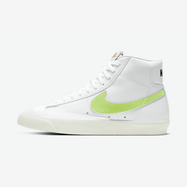 Nike Blazer Mid ’77 Barely Volt