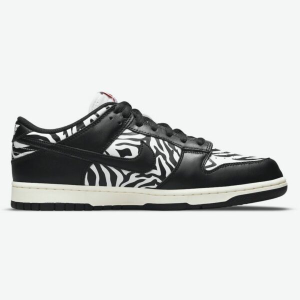 Quartersnacks x Nike SB Dunk Low 'Zebra' - Зображення 2