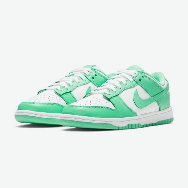 Nike Dunk Low 'Green Glow' (W) - Зображення 3