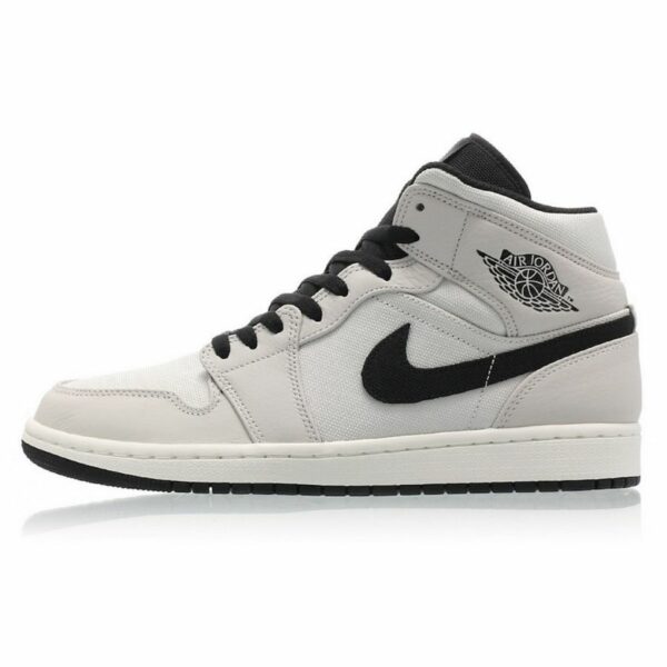 Air Jordan 1 Retro Mid SE 'Light Bone'