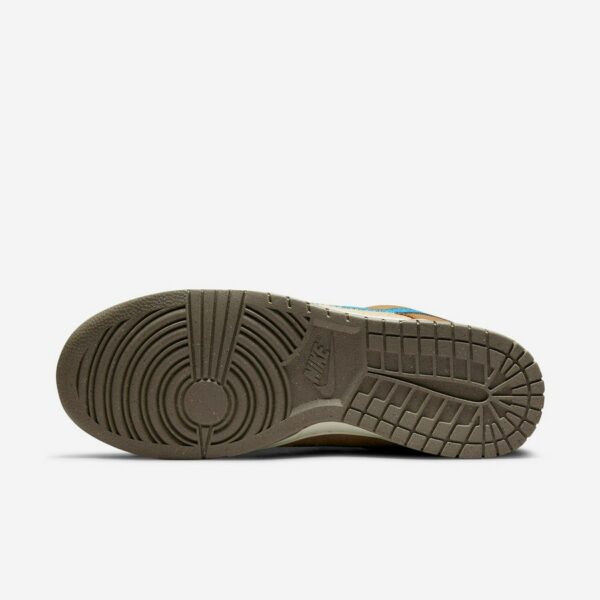 size? x Nike Dunk Low "Dark Driftwood" - Зображення 2
