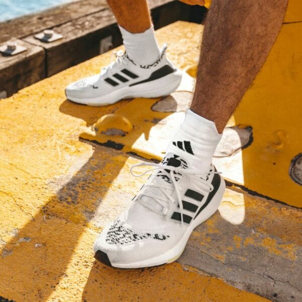 adidas Ultraboost 22 Almost Lime - Зображення 9