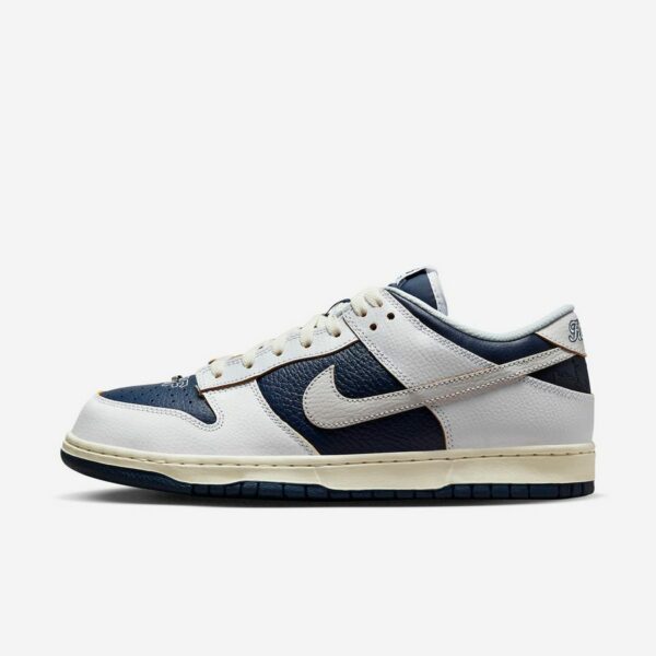 HUF x Nike SB Dunk Low “New York City”