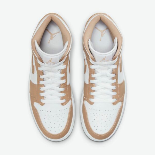 Air Jordan 1 Mid 'Tan Gum' - Зображення 4