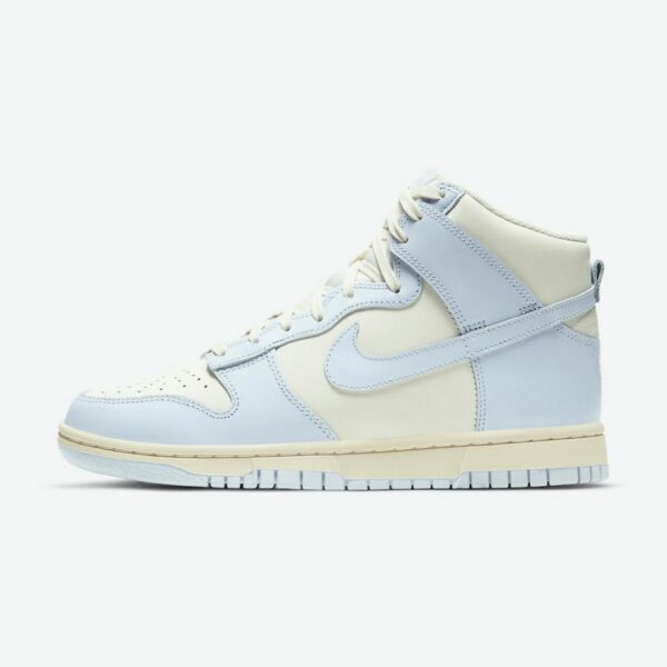 Nike Dunk High 'Football Grey' (W)