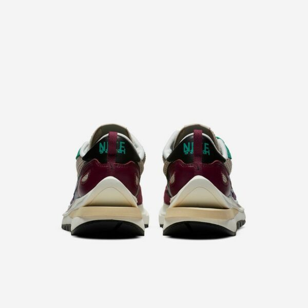 Nike x Sacai Vaporwaffle Villain Red Neptune Green - Зображення 5