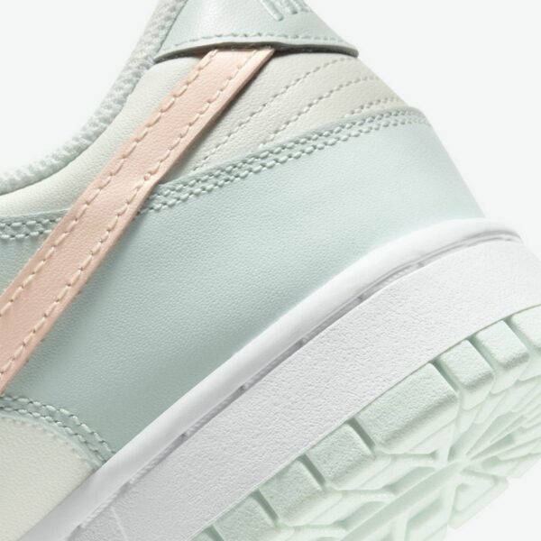 Nike Dunk Low 'Barely Green' (W) - Зображення 7