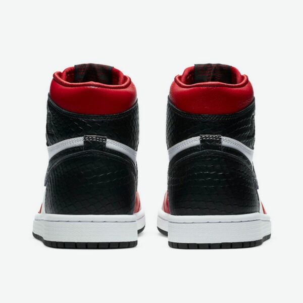 Air Jordan 1 Retro High OG 'Satin Red' (W) - Зображення 5