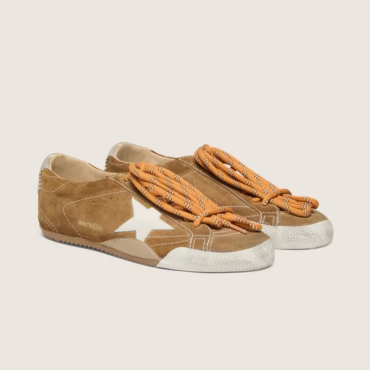 Golden Goose True-Star women’s sneakers in tobacco suede with white star and platinum heel tab - Зображення 2