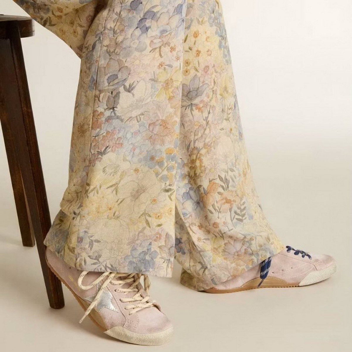 Women's True-Star in pastel pink suede with silver star and heel tab - Зображення 5